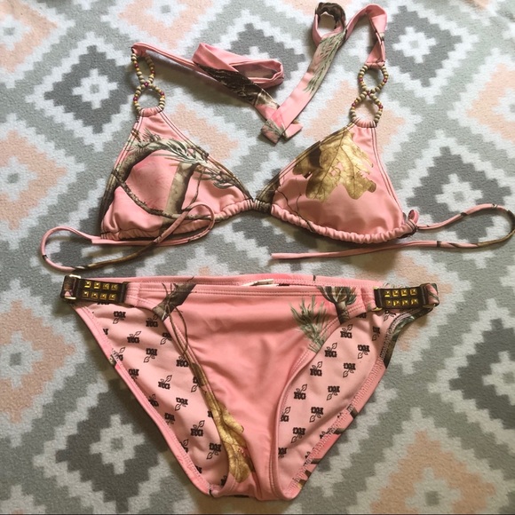 Sold - Picture 4 of 8